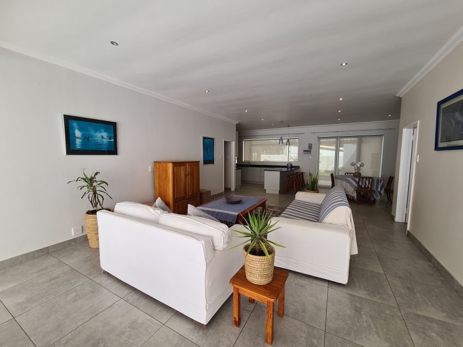 To Let 4 Bedroom Property for Rent in Port Alfred Eastern Cape